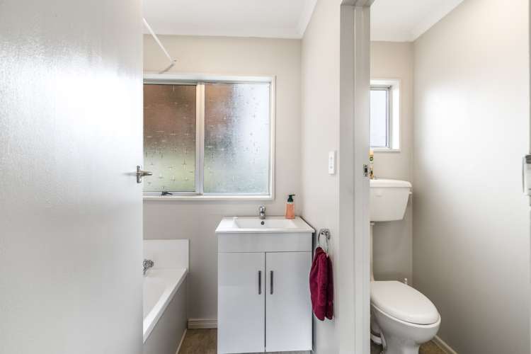 2/66 Bowmont Street Appleby_9