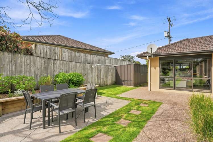 2 Flavell Drive Orewa_10