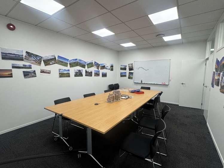 Ground Floor/141 Cameron Road Tauranga Central_4