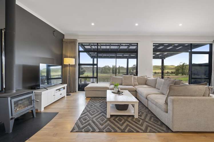 338 Valley Road Feilding_3