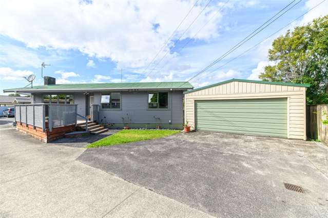 85 Gloria Avenue Te Atatu Peninsula_1