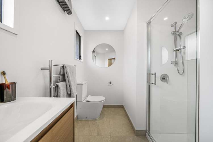 2a Barclay Place Burwood_8