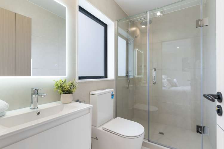 14 Glann Lane Flat Bush_21