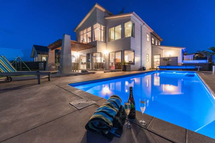 57 Pine Harbour Parade Beachlands_0