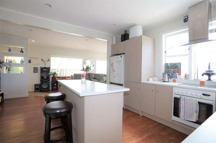 78 Arran Road Browns Bay_10