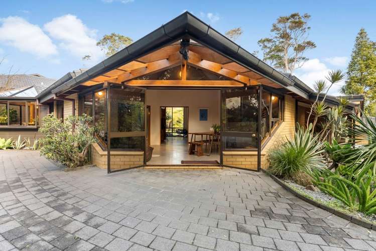 7 Happeace Lane Titirangi_10