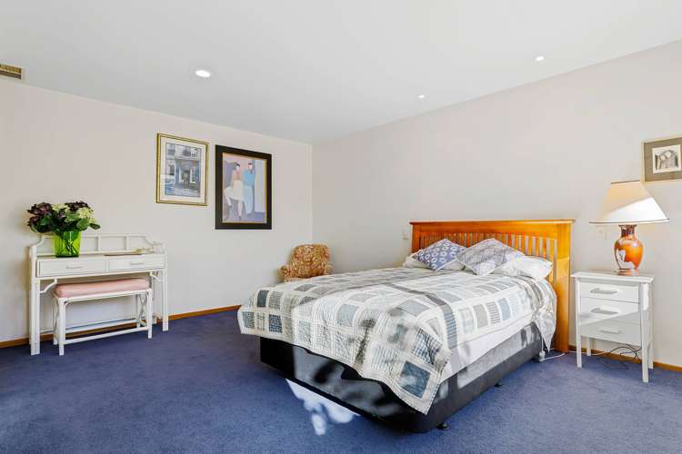 8 Lady Polson Lane Cashmere_16