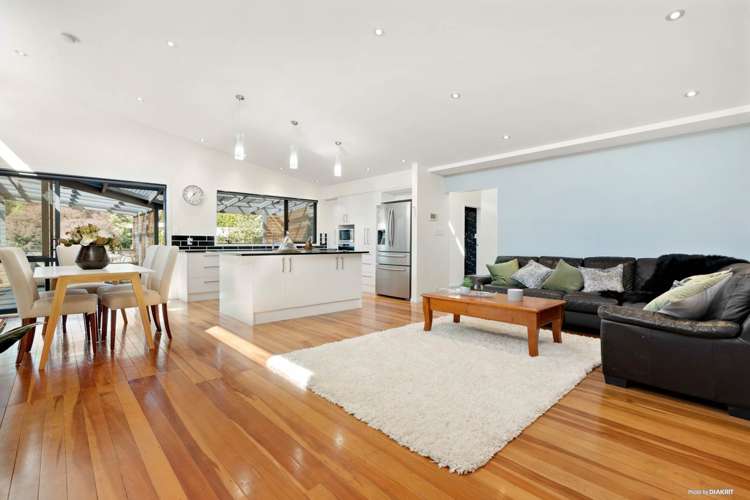 21 Shelly Bay Road Beachlands_1