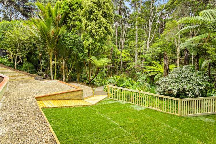 11c Longfellow Parade Glen Eden_18