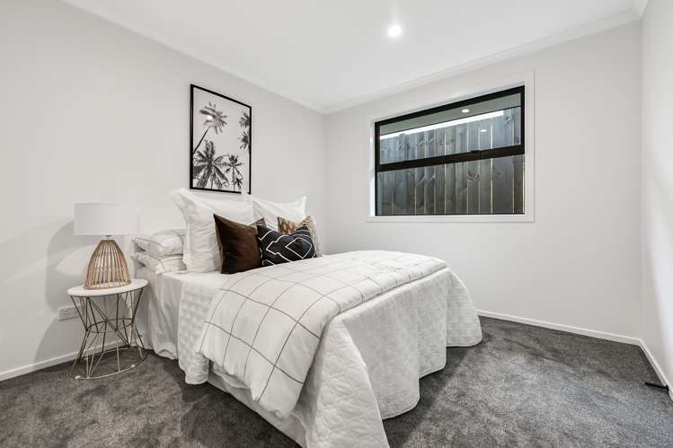 15 Lucina Rise Peacocke_11