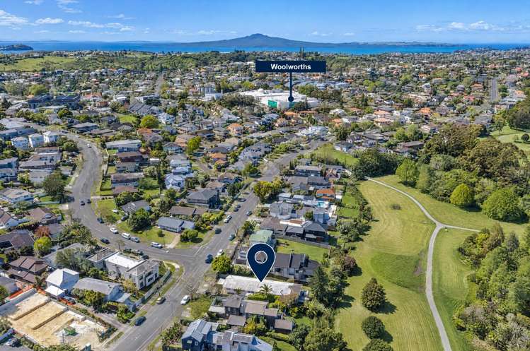 1 and 2, 119 Grand Drive Remuera_26