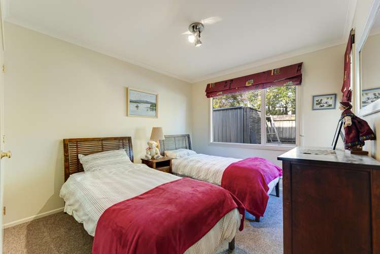 22 Heritage Crescent Richmond_18