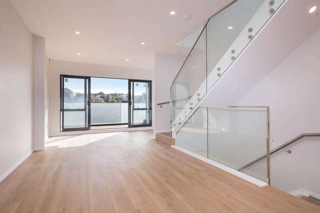 9/15 Thornton Road Milford_1