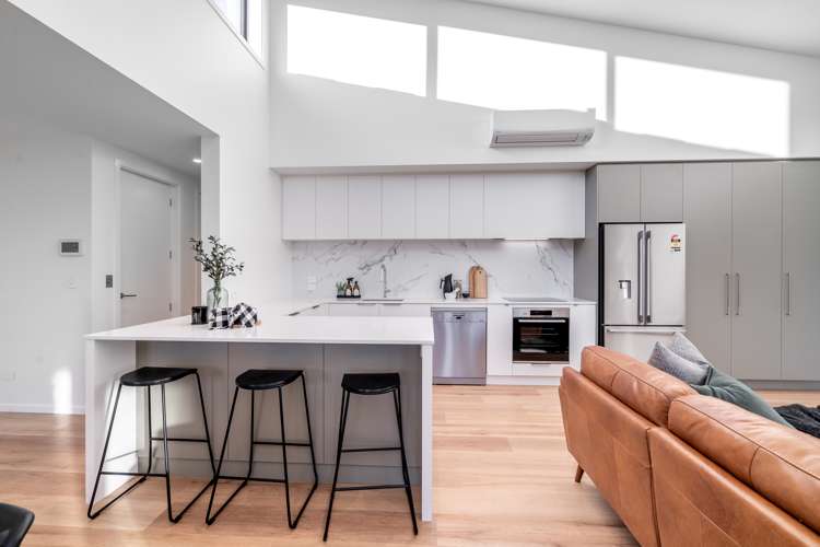 56 King Street Windsor_8