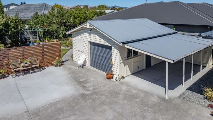 4 Barclay Place Burwood_17