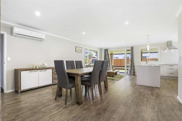 18 Chalgrove Road Huntington_2