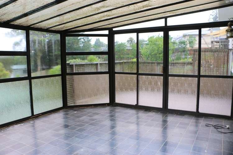 89 Carlisle Road Torbay_11