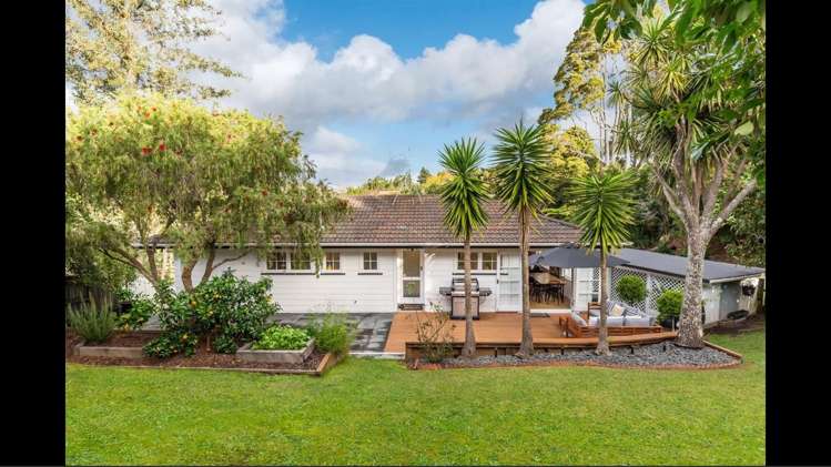 11 West Glade Crescent Birkenhead_1