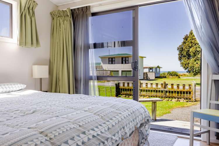 3 McHardy Place, Blackhead Beach Omakere_12