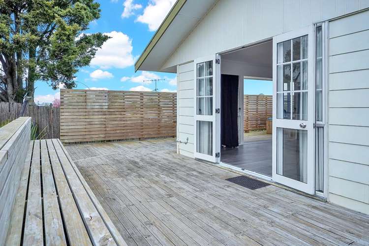 469 Kahikatea Drive Dinsdale_15