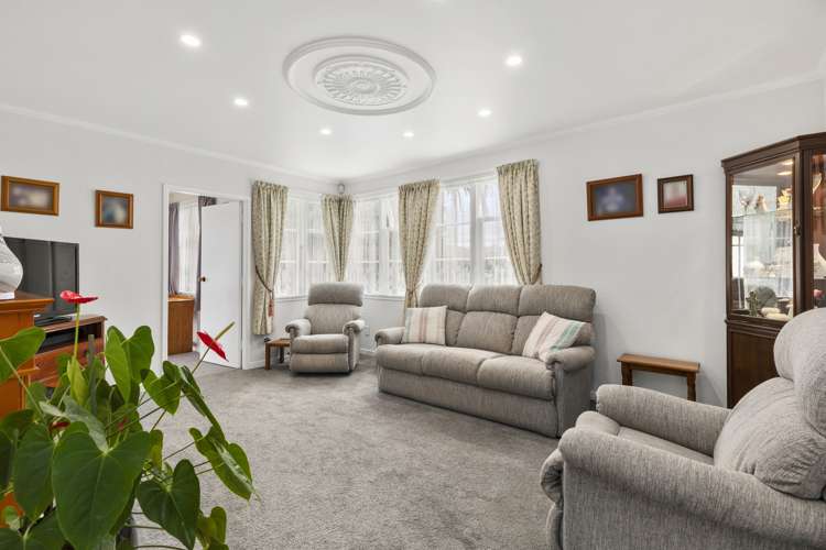 44 Churton Crescent Taita_6