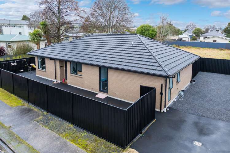 37 Lanark Street Balclutha_23