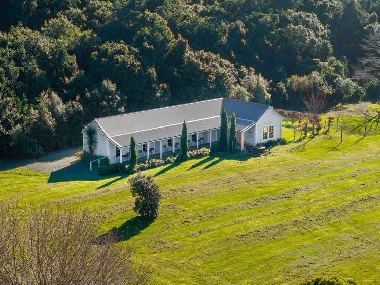 2111 Kahutara Road Kahutara_31