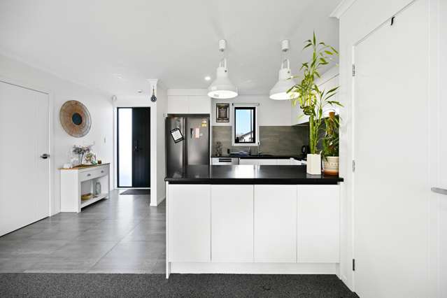 49 Te Tiireke Drive Glenview_3