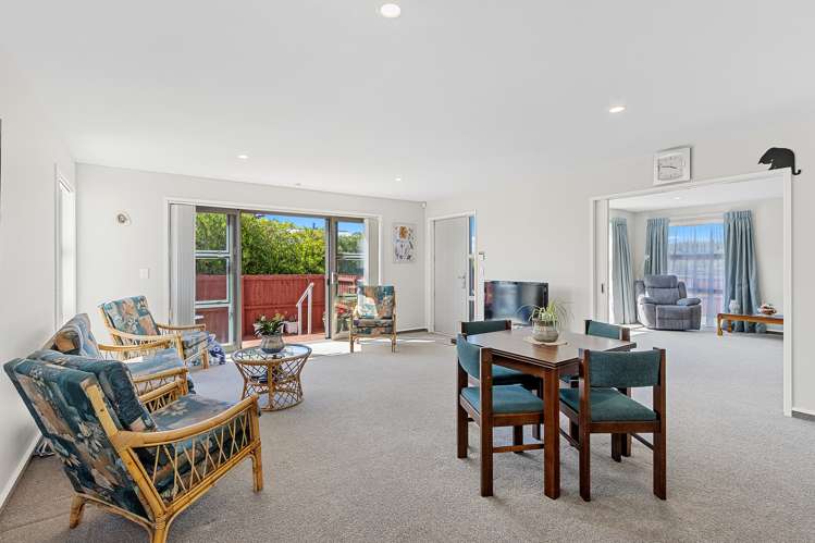 126 Rocking Horse Road Southshore_7