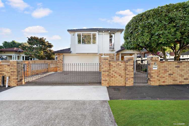 1 Peet Avenue Royal Oak_0