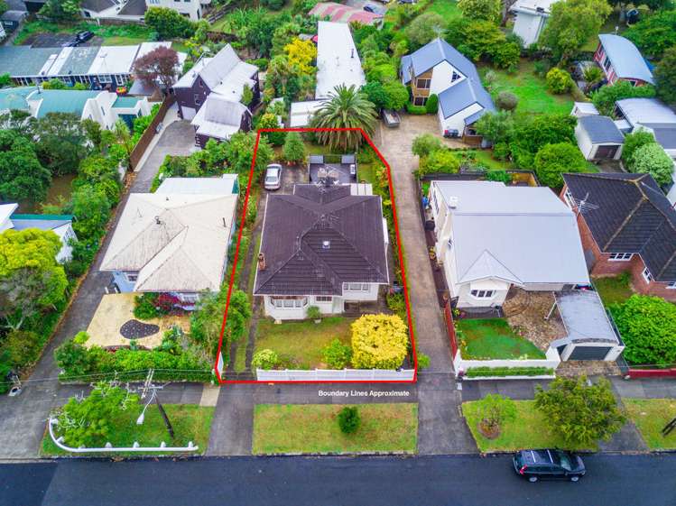 97 Old Mill Road Westmere_13