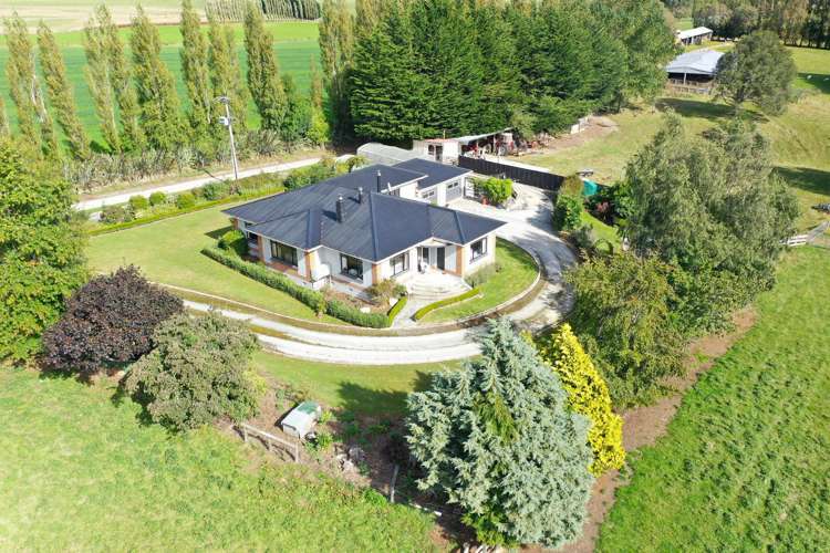 1216 Waimumu Road Waimumu_5