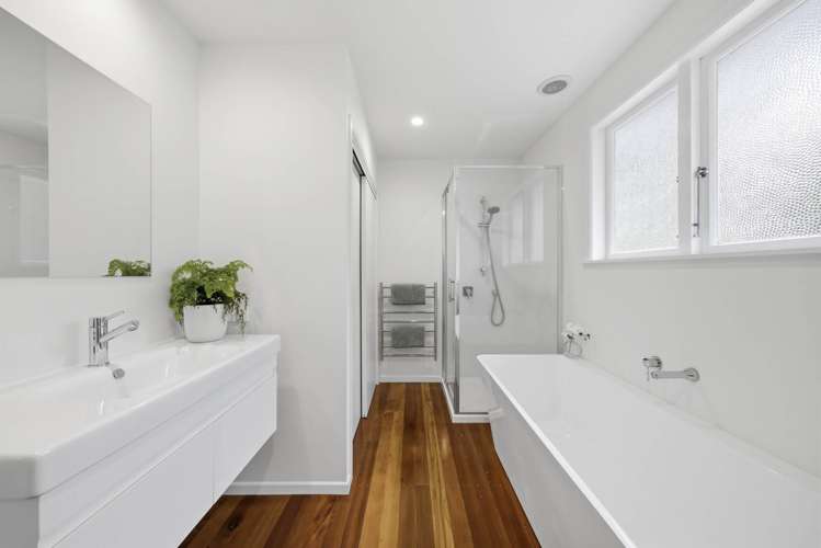 2/8 Arahoe Road New Lynn_14