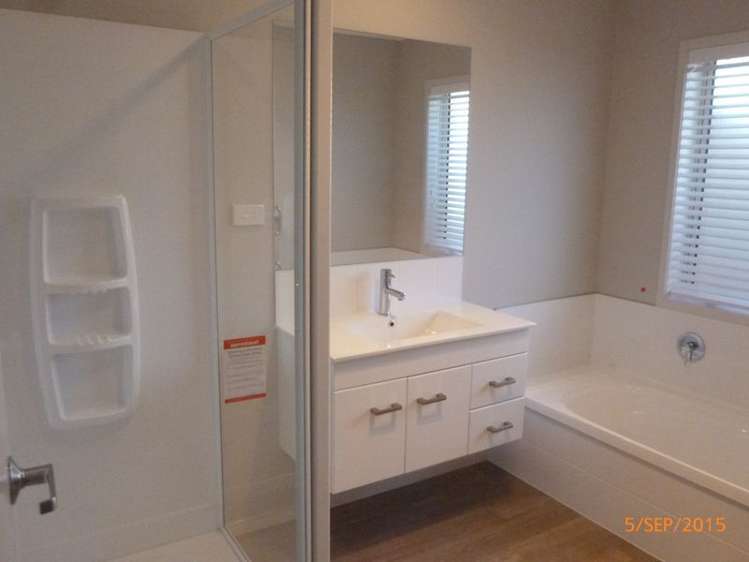 267 Lakes Boulevard Pyes Pa_15