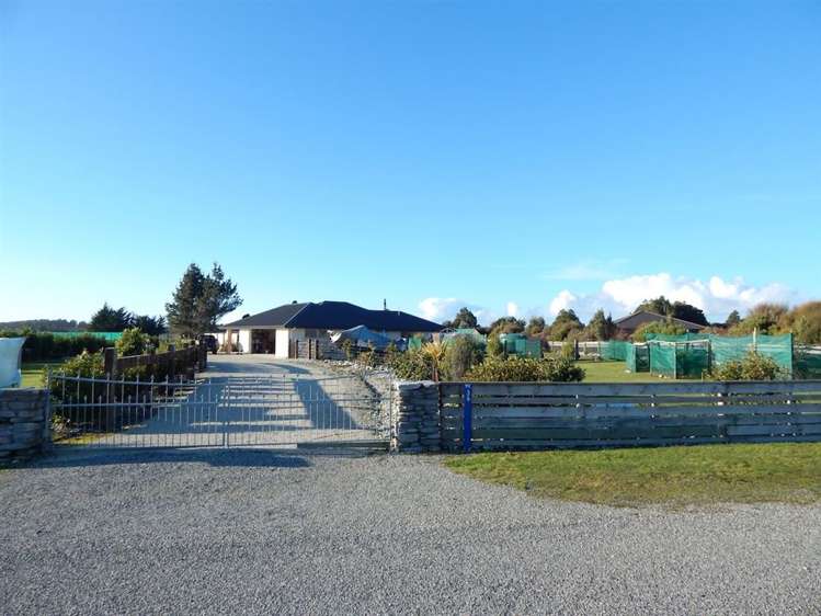 36 Providence Drive Hokitika_11