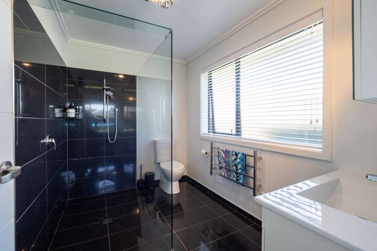 14 Magnolia Drive Netherby_14