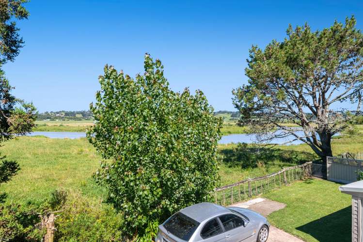 2162 State Highway 16 Helensville_22