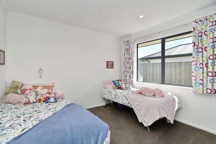 14 Quinn Crescent Woodend_14