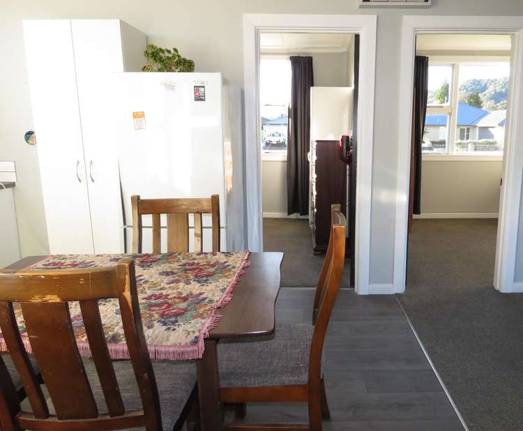 75 Shiel Street Reefton_16