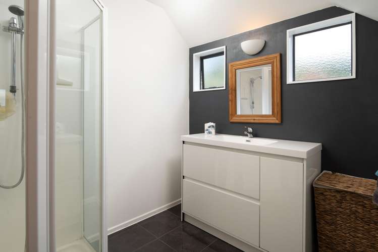 31a Beach Road Waikawa_19