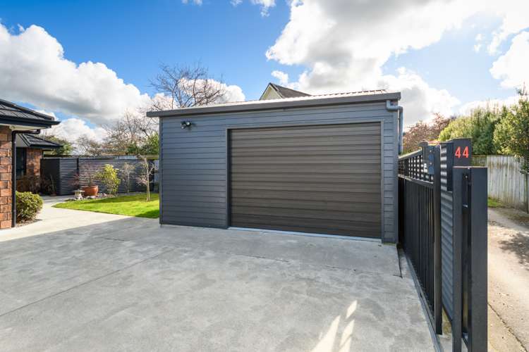44 Chestnut Close Kelvin Grove_25