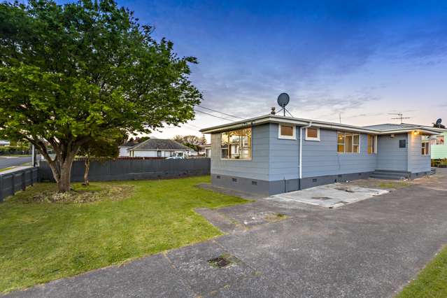 1/14 Beaumonts Way Manurewa_2