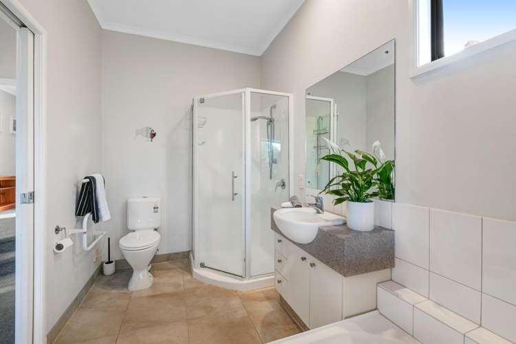 19 Trimaran Drive Gulf Harbour_14