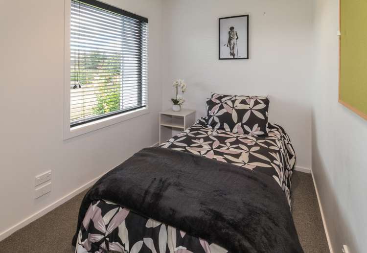 43 Matheson Crescent Albert Town_13