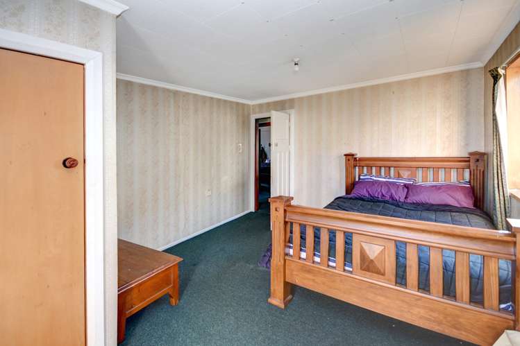 67 Botha Street Tainui_4