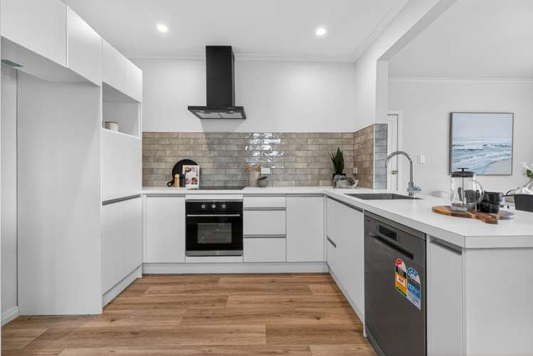 33 Woodvale Grove Fairfield_6