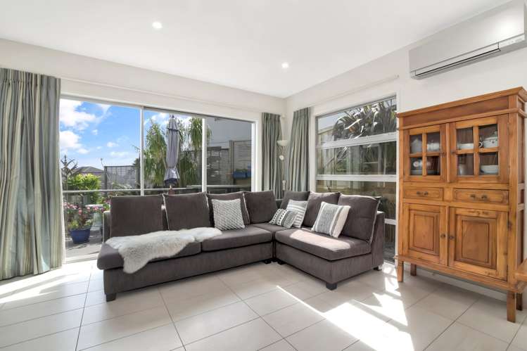 24 Riddington Rise Ohauiti_9