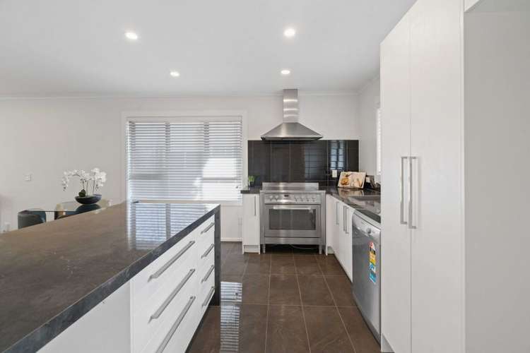 58 Bentley Street Russley_12