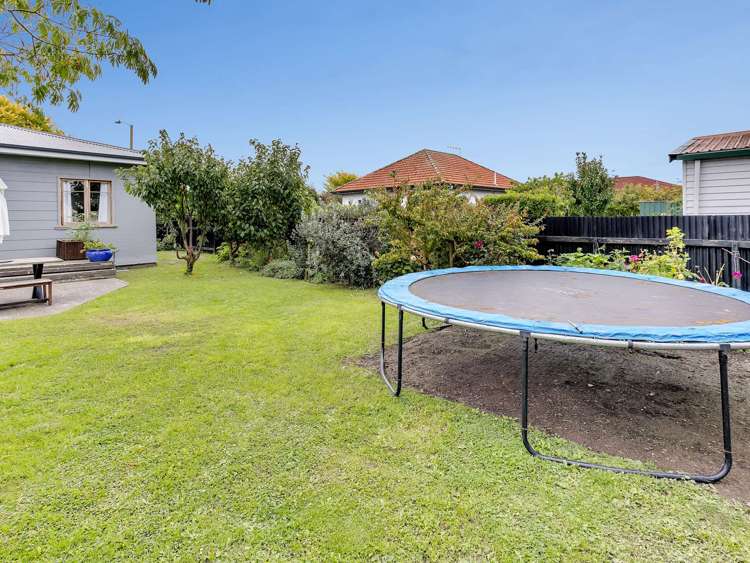 205 Sylvan Road Parkvale_24