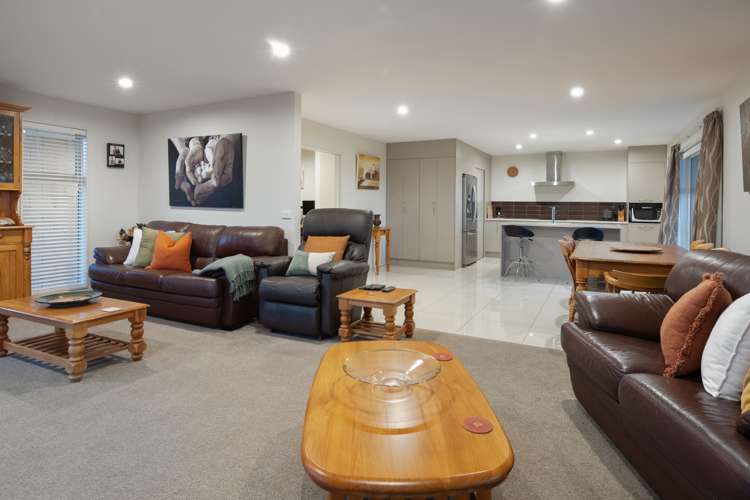 6 Windsor Close Springlands_6